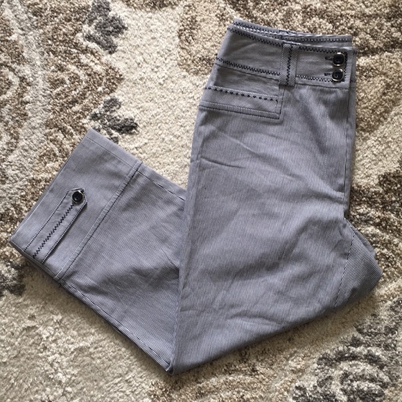 🆕 VEX Collection Ankle Cropped Pants - Picture 1 of 7